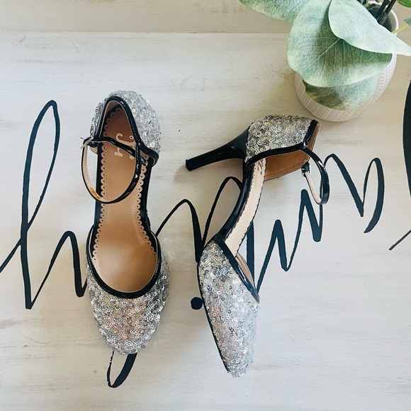 JOURNEE COLLECTION Sequin Ankle Buckle Metallic Holiday Dress Heels Pumps Size 8 - Picture 1 of 13